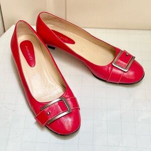 Amalfi leather kitten heels shoes